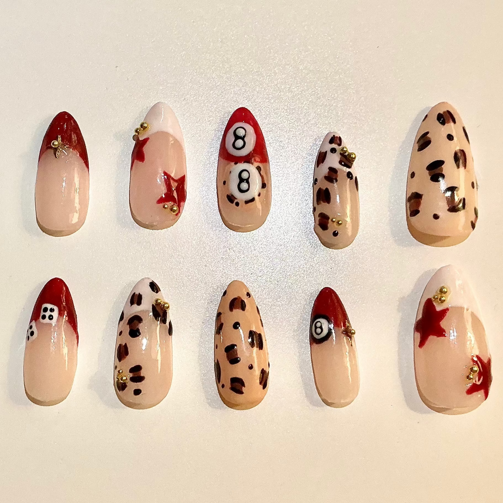 Lucky 8 Ball Nails